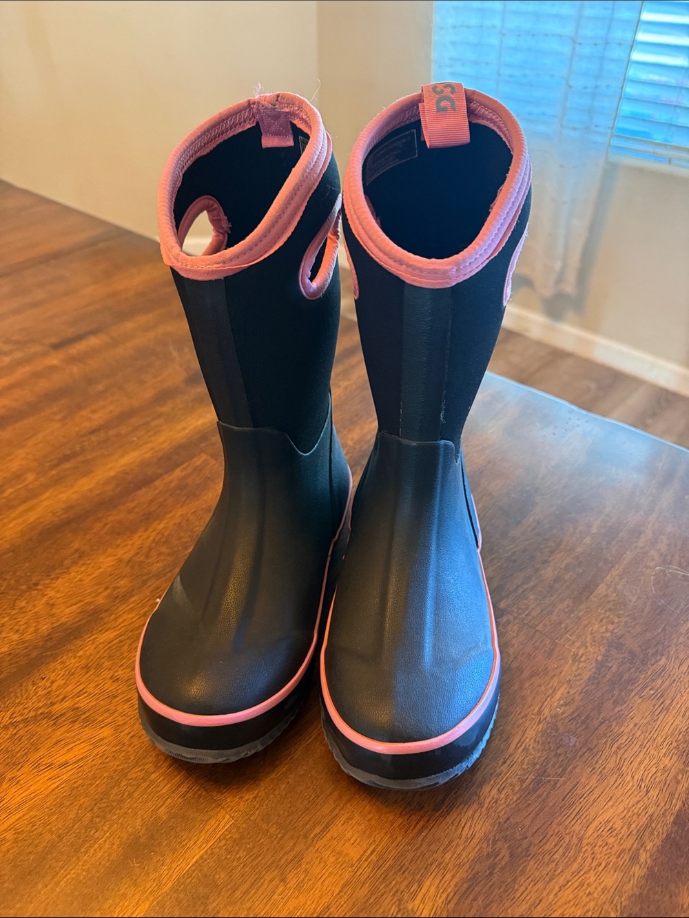 Kids Girls DSG Black and Pink Waterproof Boots